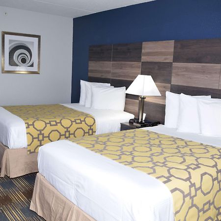Hotel Baymont By Wyndham - Chicago - Addison - O'Hare Esterno foto