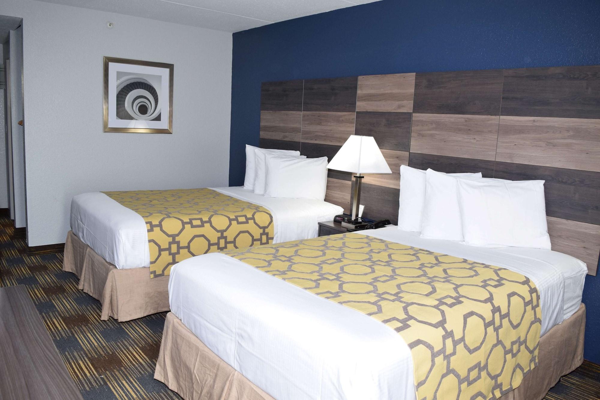 Hotel Baymont By Wyndham - Chicago - Addison - O'Hare Esterno foto